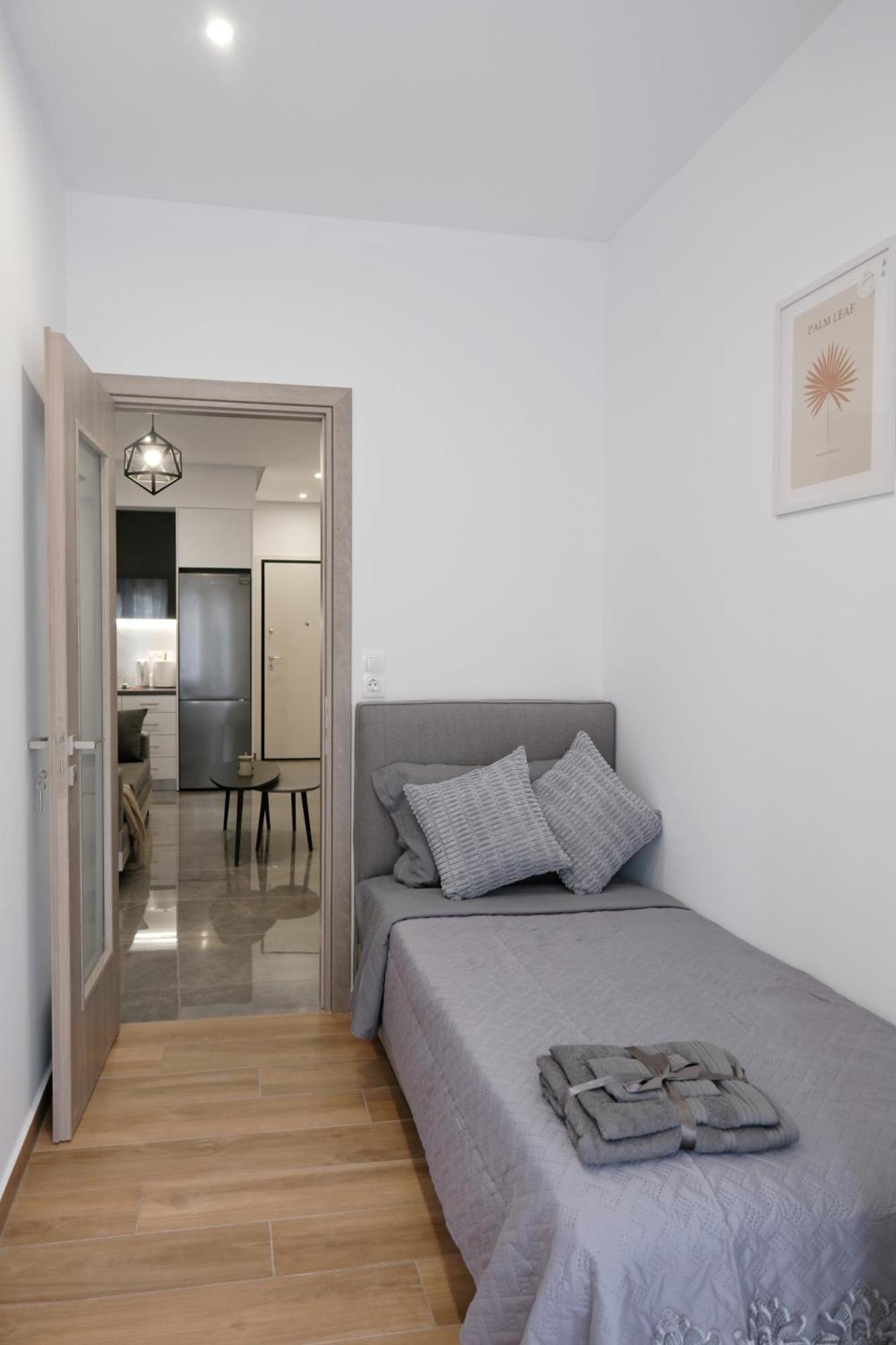 Cozy With Cooking Apartment *