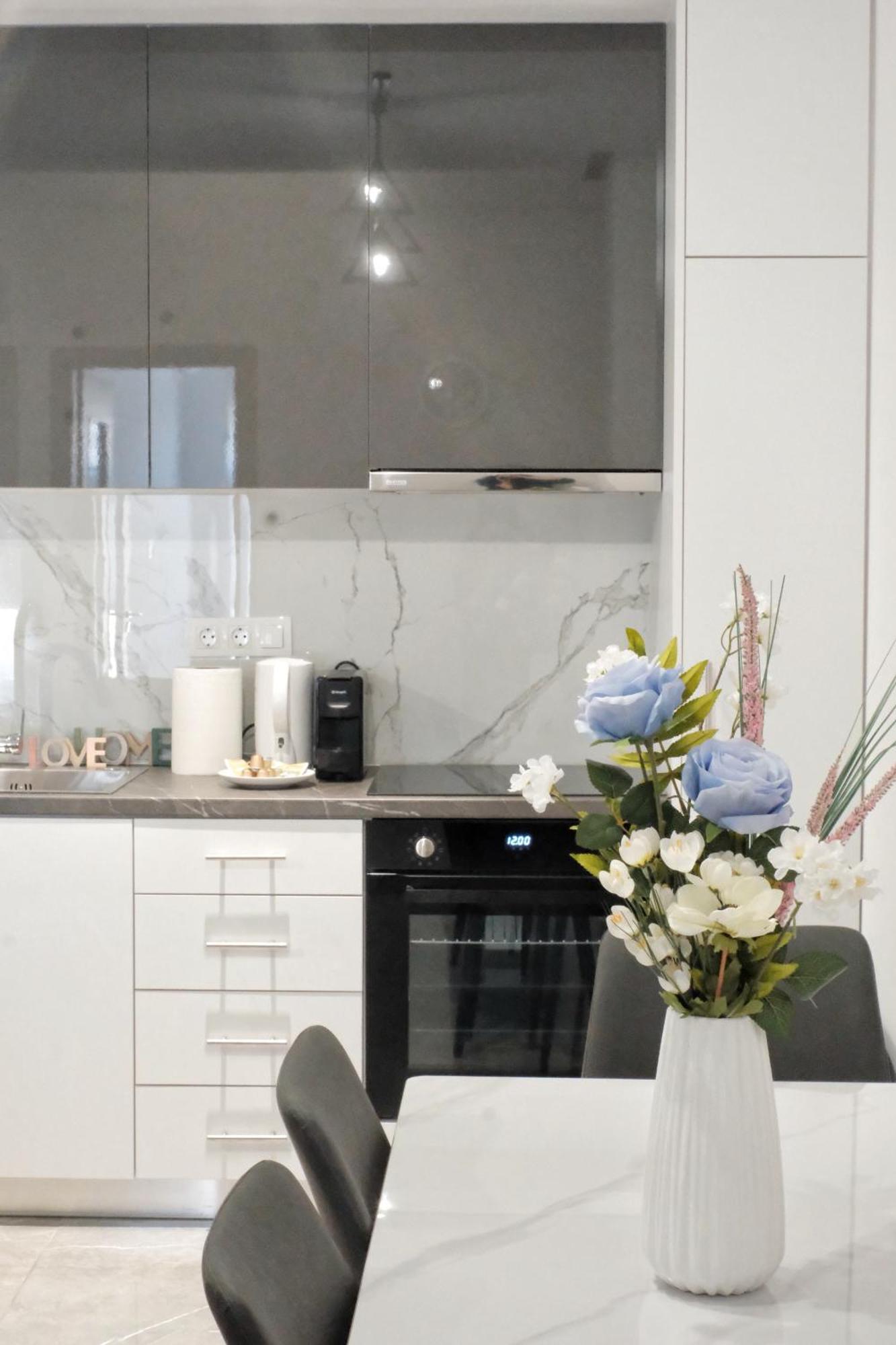 Apartment Cozy With Cooking
